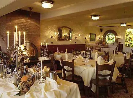 Hotel Restaurant In Den Hoof Maastricht