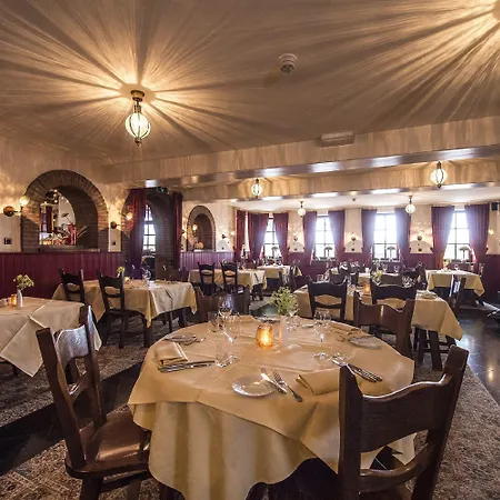 レストラン デン ホーフ 3* マーストリヒト