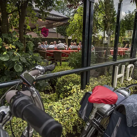 レストラン デン ホーフ 3* マーストリヒト