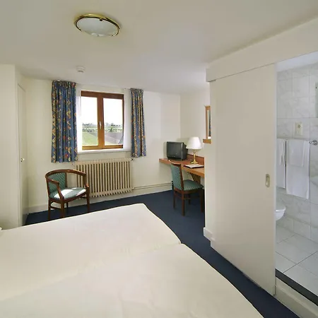 Отель Restaurant In Den Hoof Маастрихт